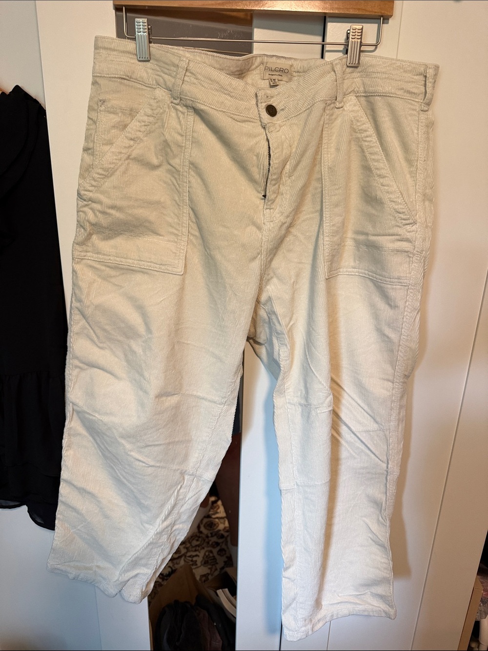 NWOT Pilcro Wanderer Cream Corduroy Utility Pants
